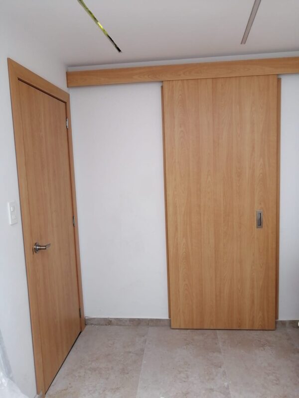 PUERTAS - Imagen 7